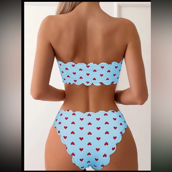 New Bandeau Padded Top Bikini Blue and Red Heart Pattern Size Medium NWT - Picture 4 of 12
